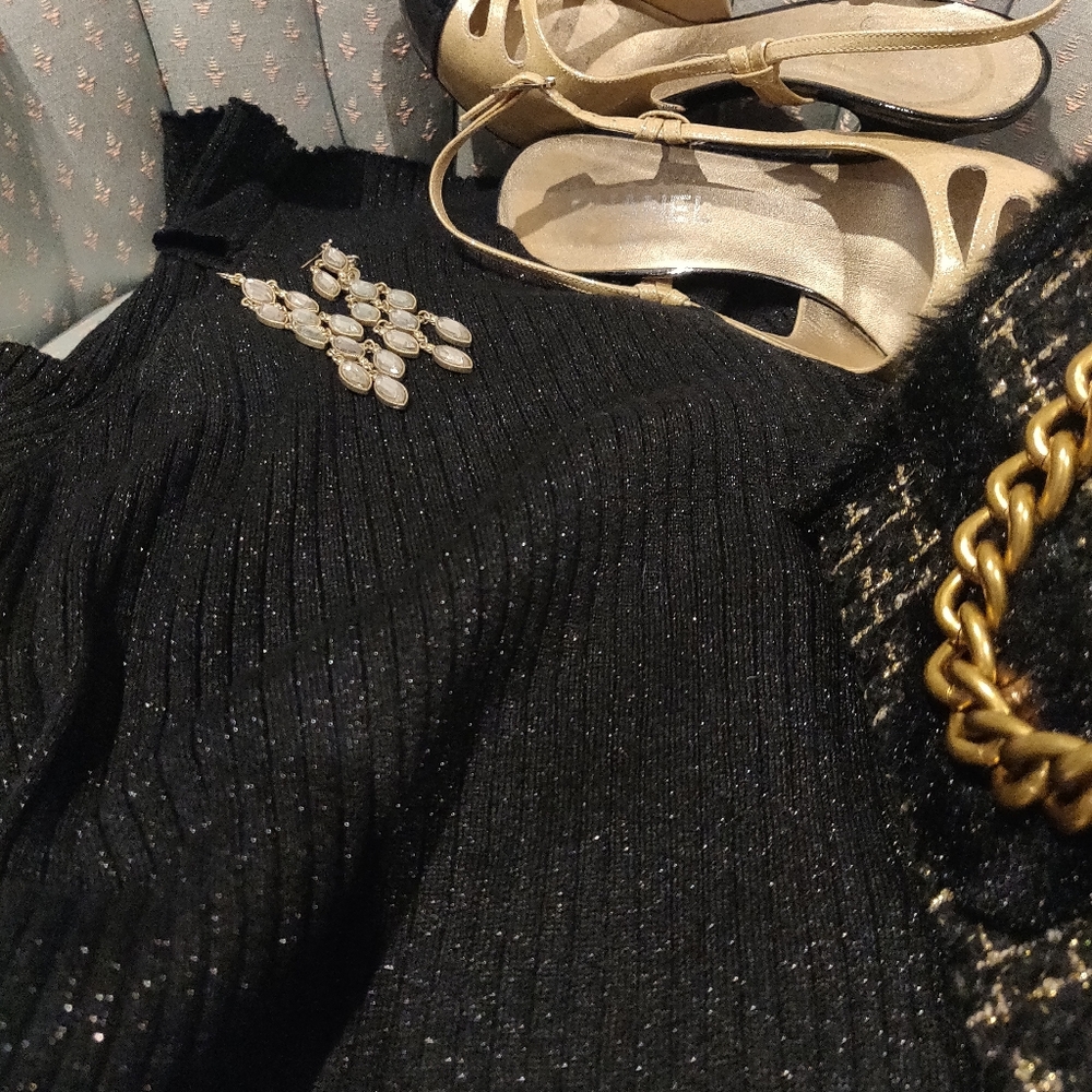 Knit dress - Picture 8 of 15
